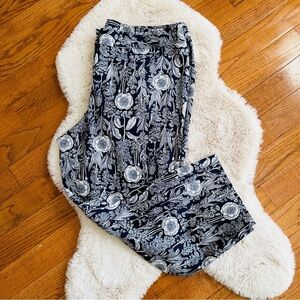 Tommy Hilfiger Navy Floral Print Cropped Pants